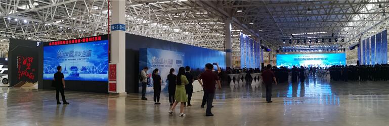 （活動(dòng)現(xiàn)場(chǎng)）